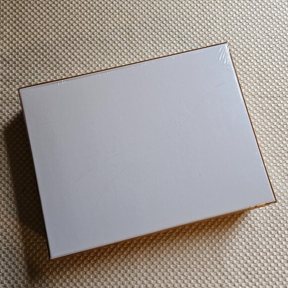 Alikha - Flower Market Clasically Indonesian 1000 Piece‎ Puzzle - Sealed - Picture 5 of 5